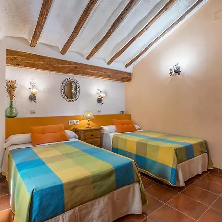 Romero Apartment *