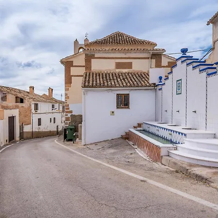 Romero Apartment *
